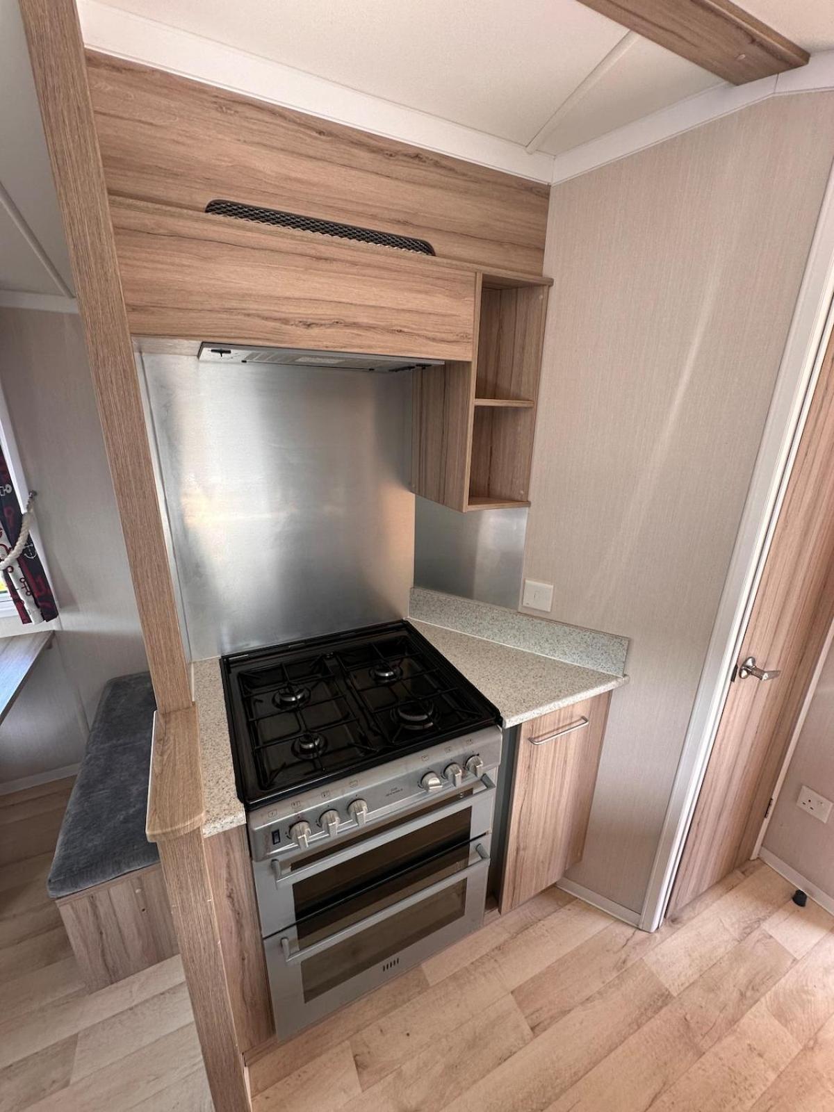 3-Bedroom Swift Caravan - Uddingston, Glasgow Ngoại thất bức ảnh